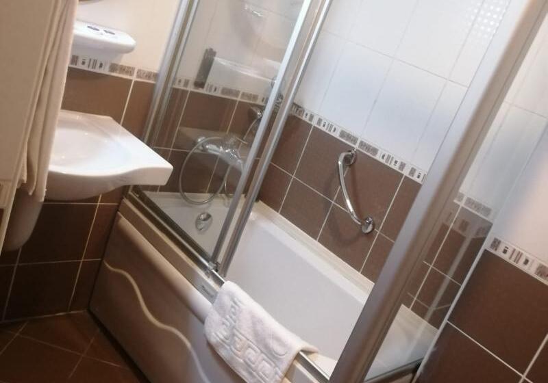 スタンダードルーム, Iris Hotel & Spa