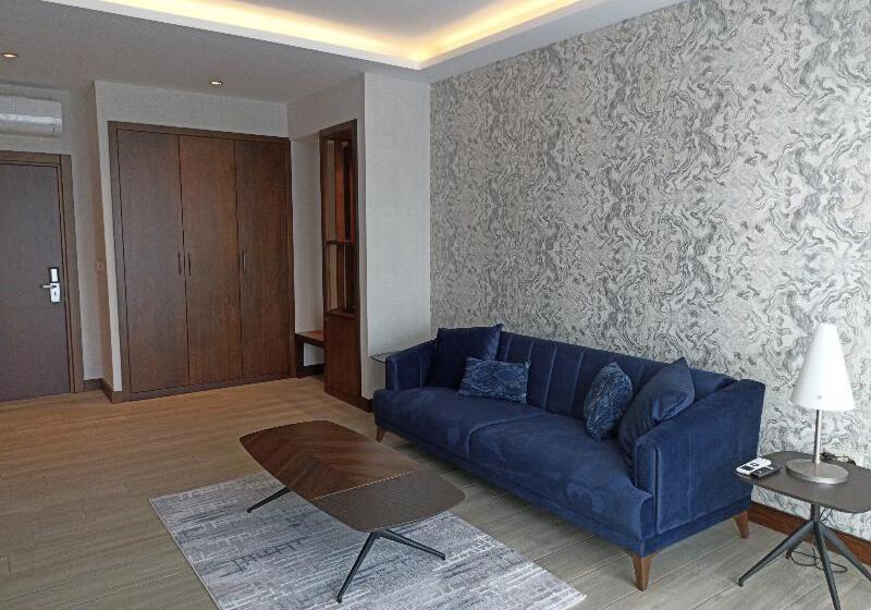 デラックススイート, Iris Hotel & Spa