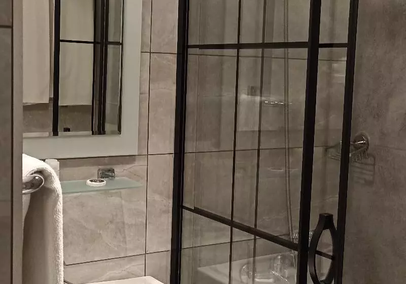 デラックスルーム, Iris Hotel & Spa