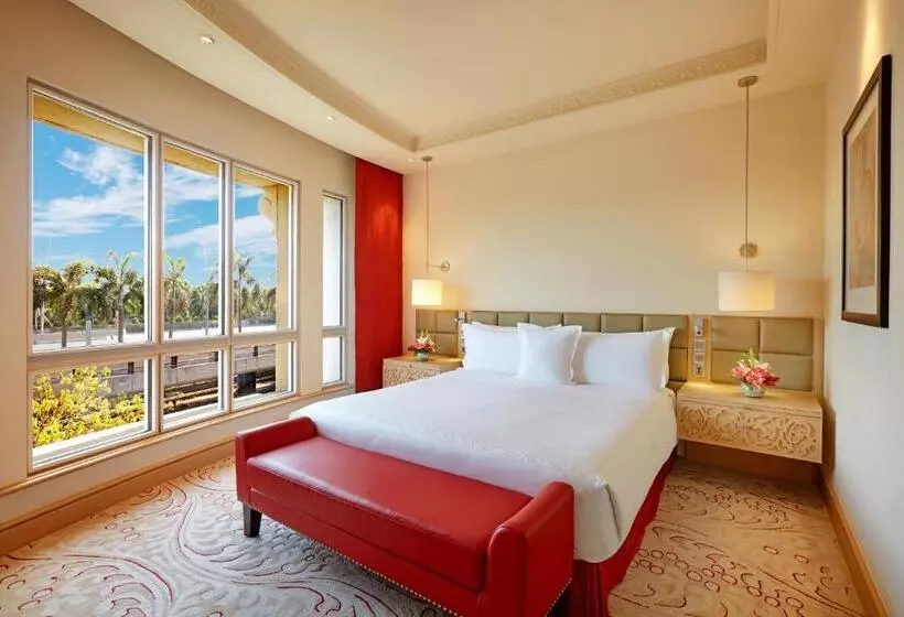 キングサイズベッドのデラックススイート, Itc Maratha, A Luxury Collection Hotel, Mumbai