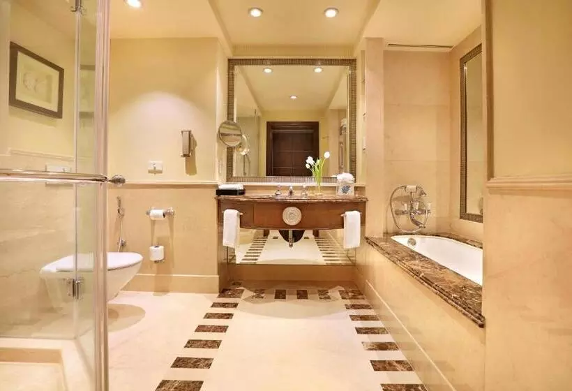 キングサイズベッドのスタンダードルーム, Itc Maratha, A Luxury Collection Hotel, Mumbai