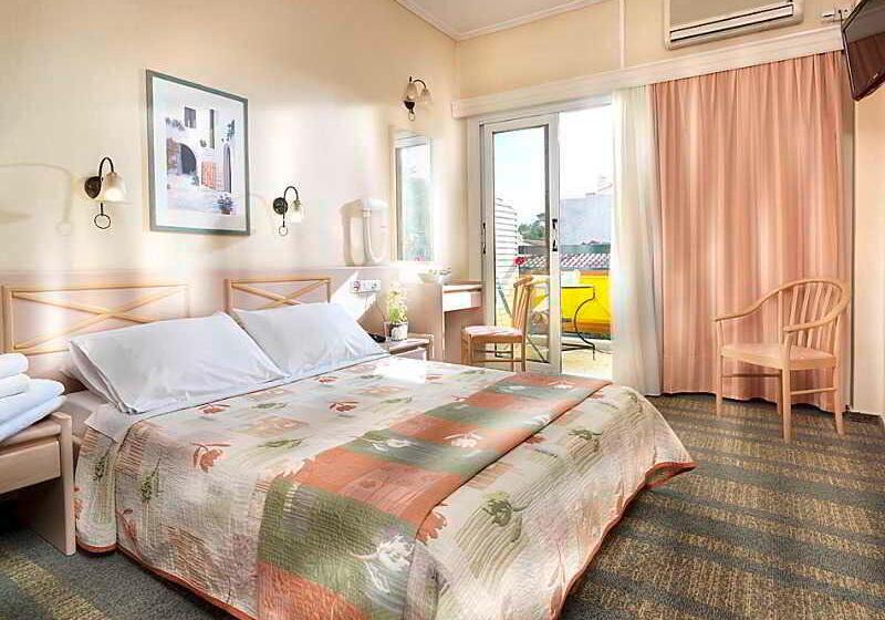 标准单人间, Jason Inn