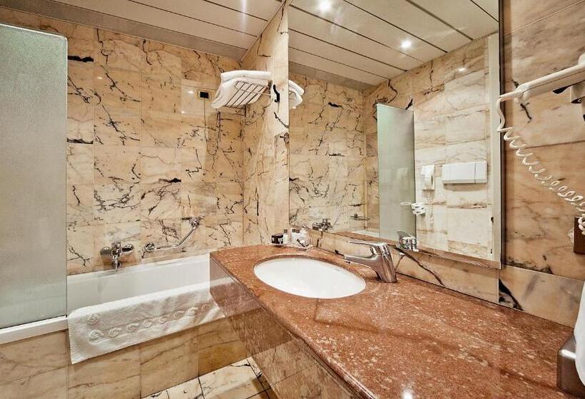 חדר סטנדרט, Mediterraneo Palace