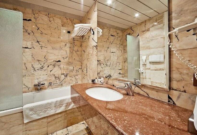 חדר סטנדרט, Mediterraneo Palace