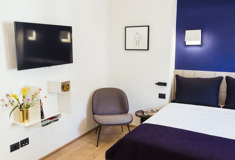 Quarto superior, Milu Florence