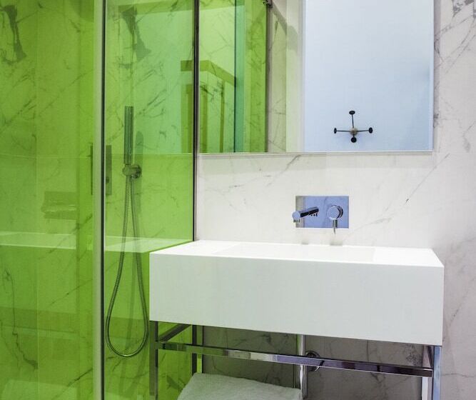 Quarto Superior Individual, Milu Florence