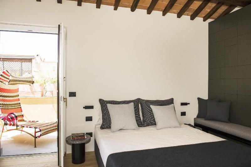 Quarto Deluxe com Balcão, Milu Florence