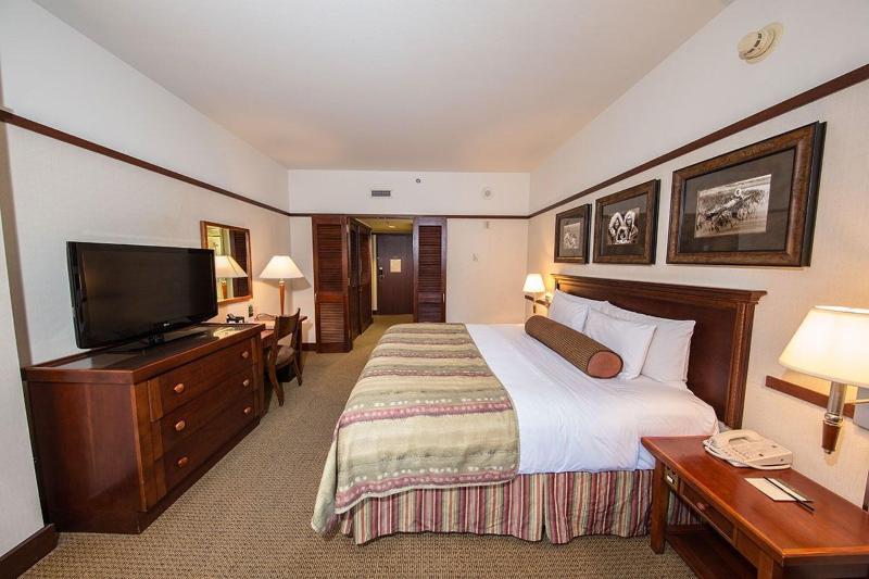 Quarto deluxe, Milu Florence