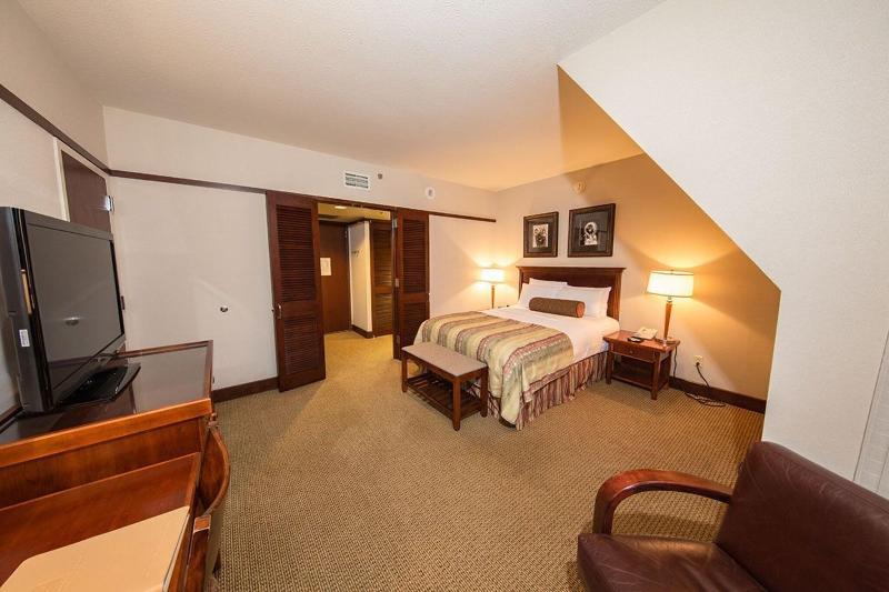 Quarto deluxe, Milu Florence