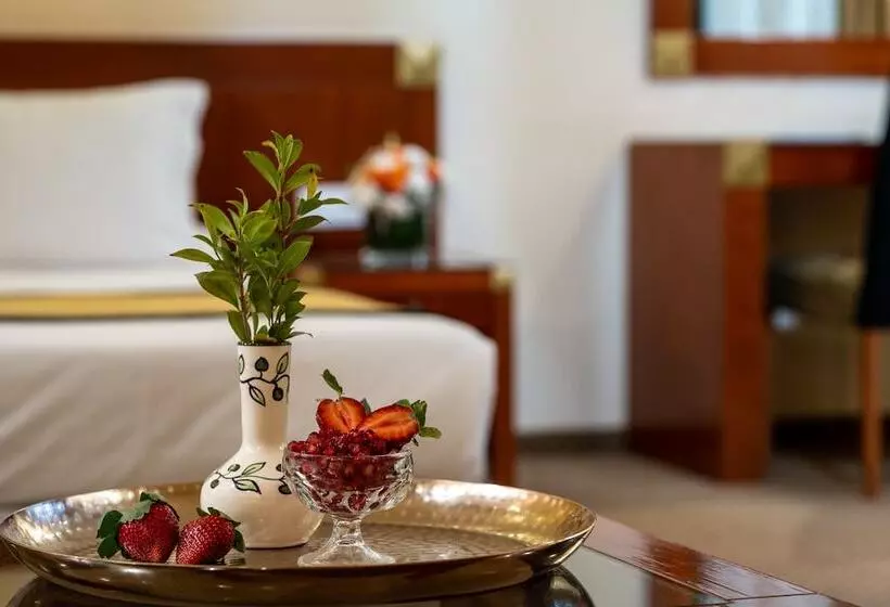 Deluxe-huone, Olive Tree