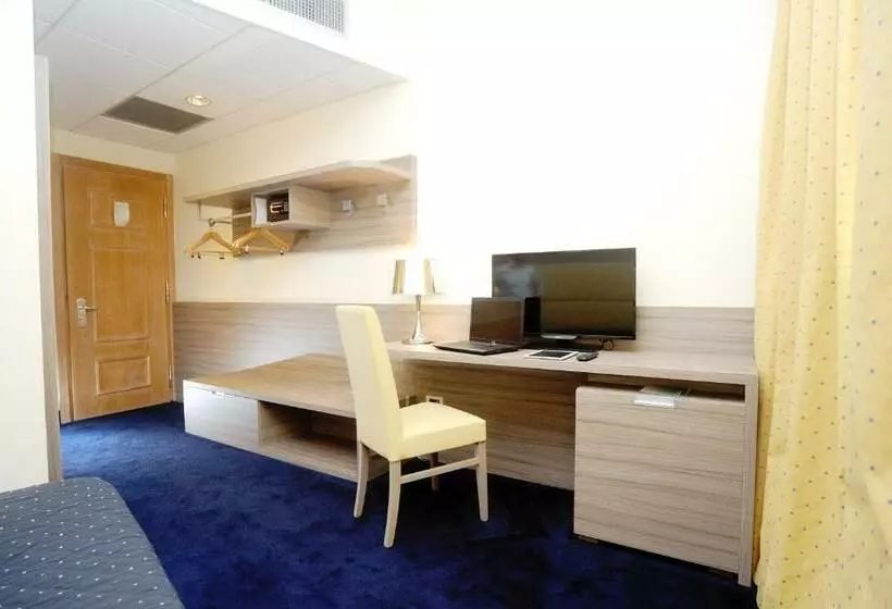 اتاق استاندارد, Palace Inn Rome Fiano