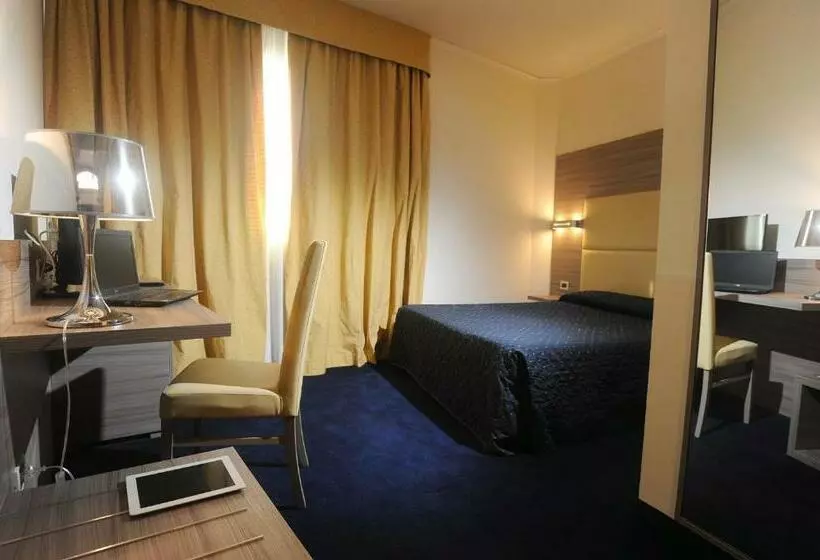 اتاق استاندارد, Palace Inn Rome Fiano
