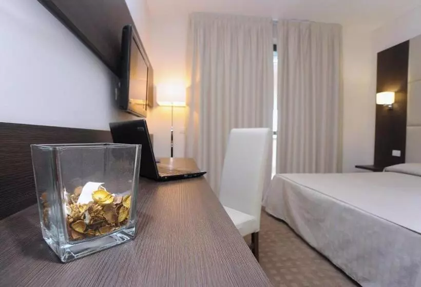 اتاق لوکس, Palace Inn Rome Fiano