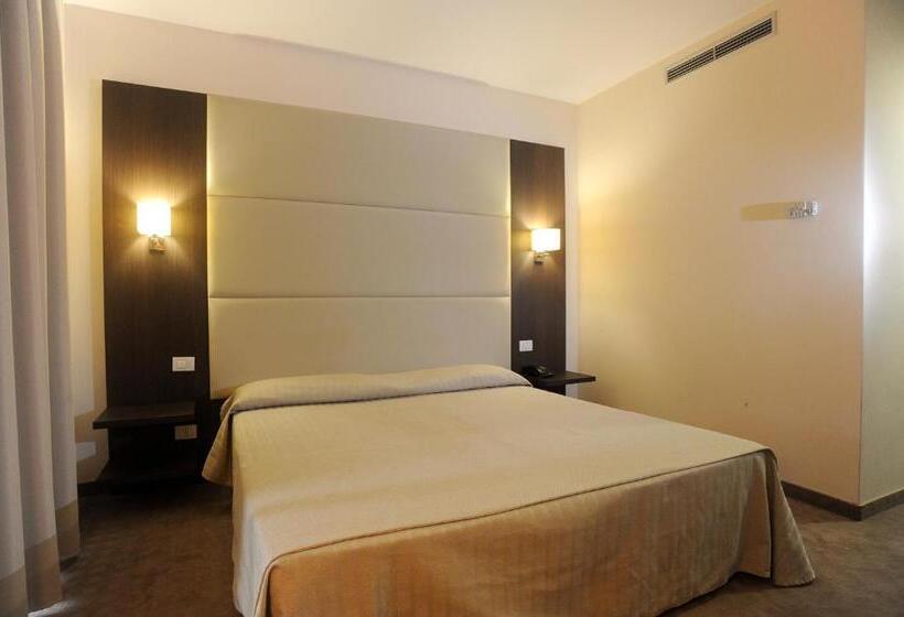 חדר דלוקס, Palace Inn Rome Fiano