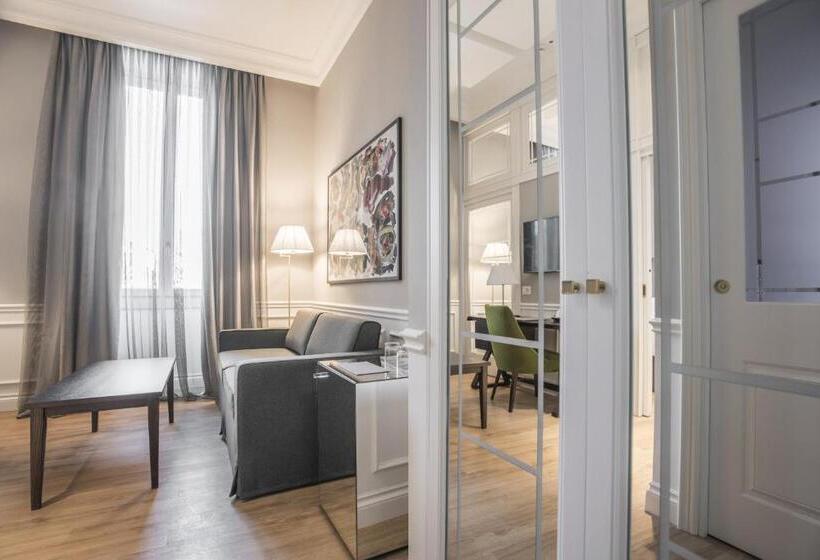 سوئیت جونیور با چشم‌انداز, Palazzo Castri 1874 Hotel & Spa
