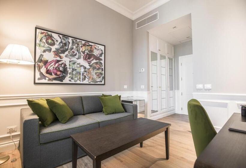 سوئیت جونیور با چشم‌انداز, Palazzo Castri 1874 Hotel & Spa