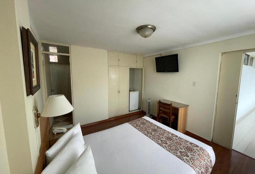 חדר סטנדרט, Premier