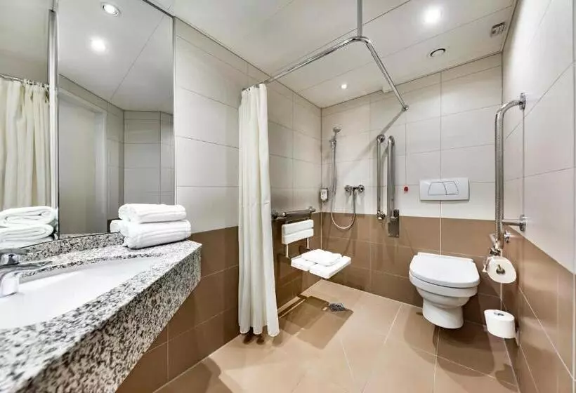 اتاق استاندارد برای معلولان, Ramada Graz