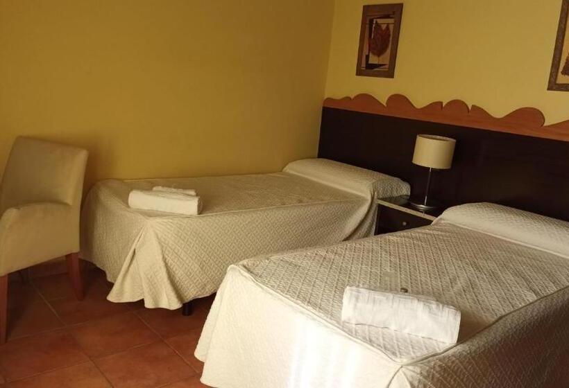 غرفة قياسية, Restaurante Comendador Añon De Moncayo