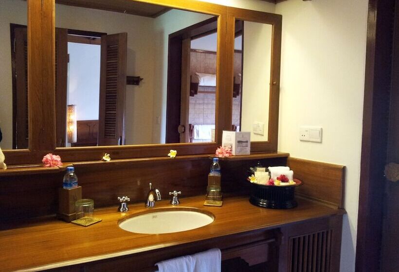 اتاق لوکس, Inle Lake View Resort & Spa