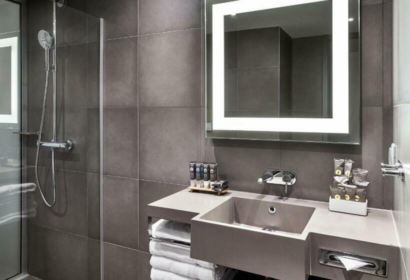 اتاق سوپریور, Novotel Paris 17