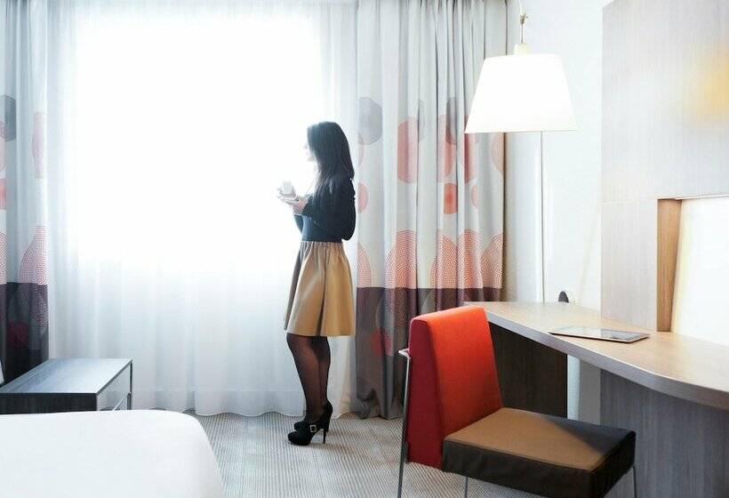 اتاق سوپریور, Novotel Paris 17