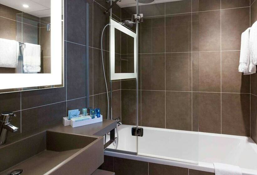 اتاق سوپریور, Novotel Paris 17