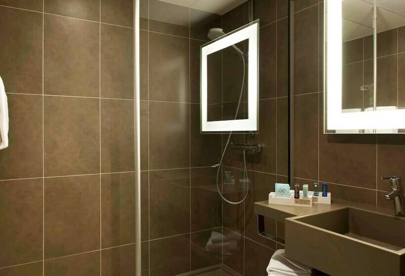 اتاق سوپریور, Novotel Paris 17