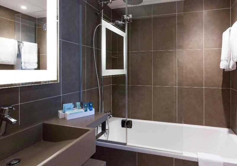 اتاق سوپریور, Novotel Paris 17