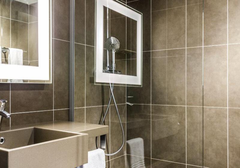 اتاق سوپریور, Novotel Paris 17