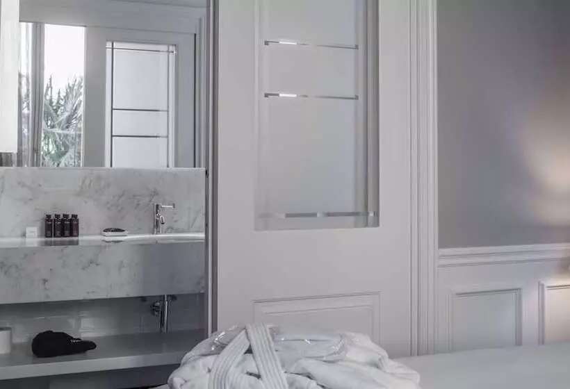 سوئیت جونیور با چشمانداز, Palazzo Castri 1874 Hotel & Spa