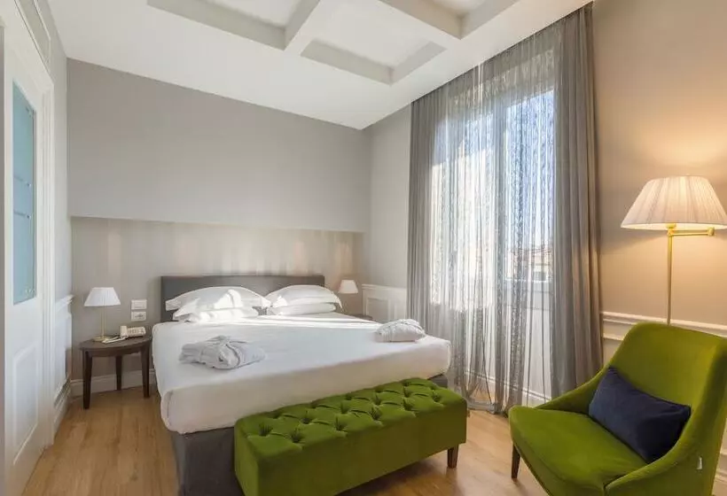 سوئیت جونیور با چشمانداز, Palazzo Castri 1874 Hotel & Spa