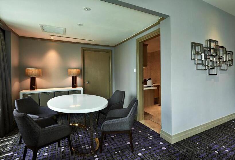 Люкс Executive Кровать Кинг, Pullman Kuala Lumpur City Centre Hotel & Residences