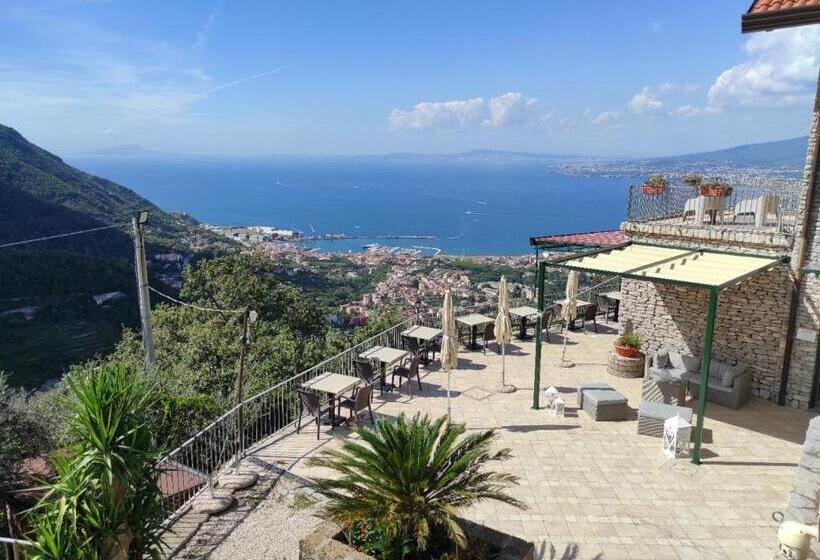 经济房, B&b Buona Stella