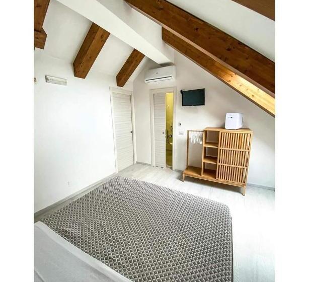 经济房, B&b Buona Stella