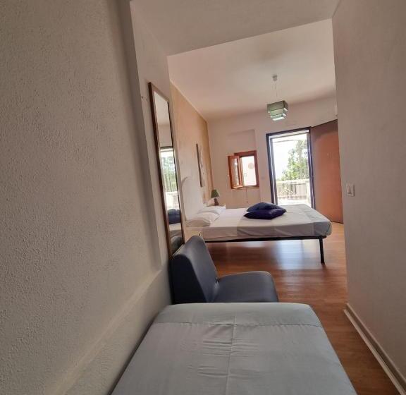 חדר סטנדרט לשלושה, B&b Verzavò