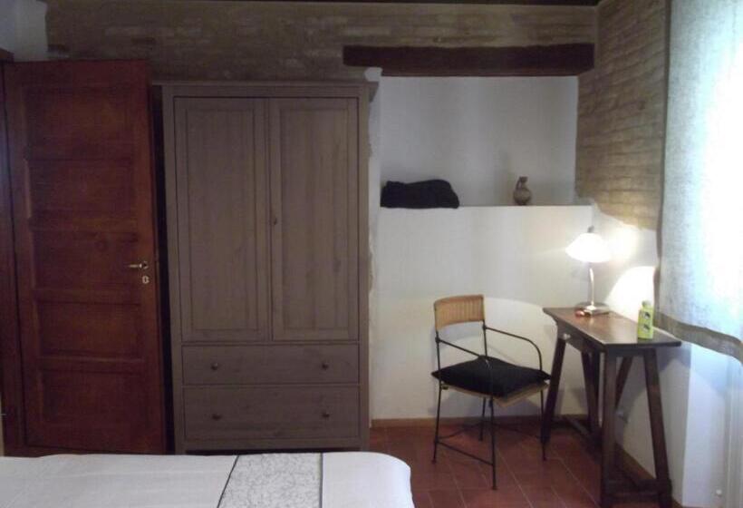 スタンダードトリプルルーム, Agriturismo Bassarì