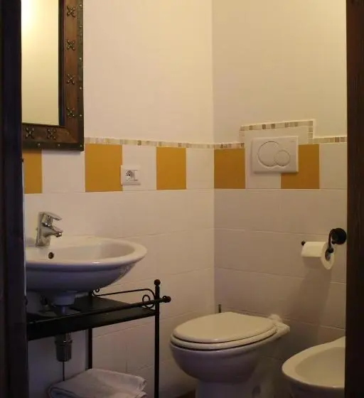 اتاق استاندارد سه نفره, Agriturismo Bassarì