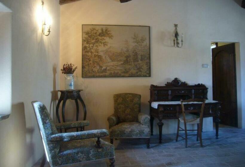 חדר דלוקס, Borgo Storico Cisterna