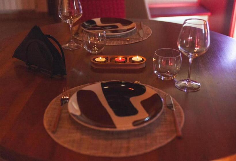 سوئیت جونیور با استخر, Terre Dell Amore