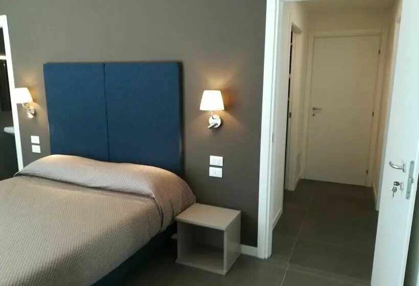 スタンダード４人部屋, Garda Guest House