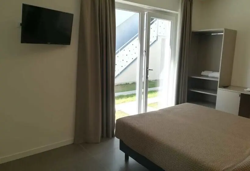ファミリールーム, Garda Guest House