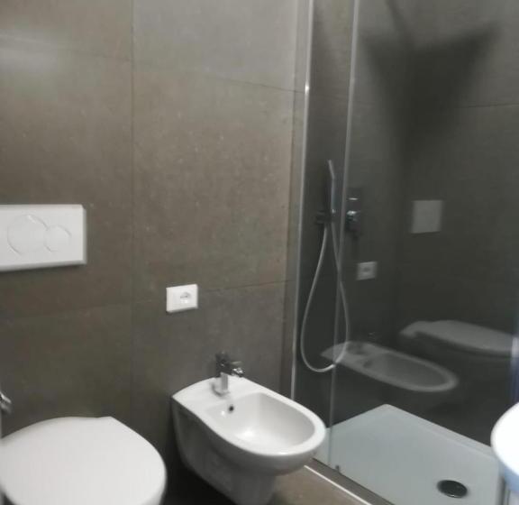 Семейный Номер, Garda Guest House