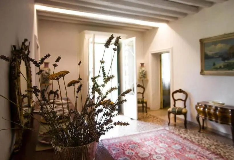 スタンダードルーム, Villa Fava
