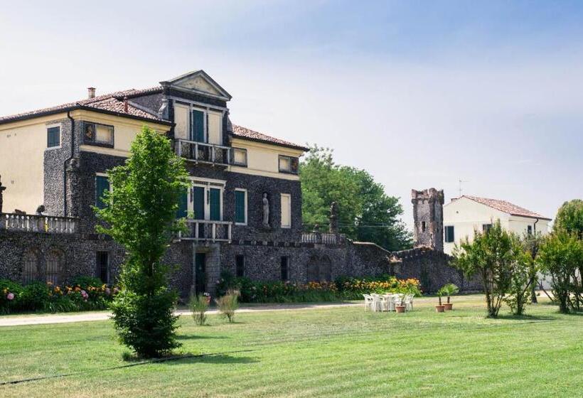 اتاق استاندارد, Villa Fava