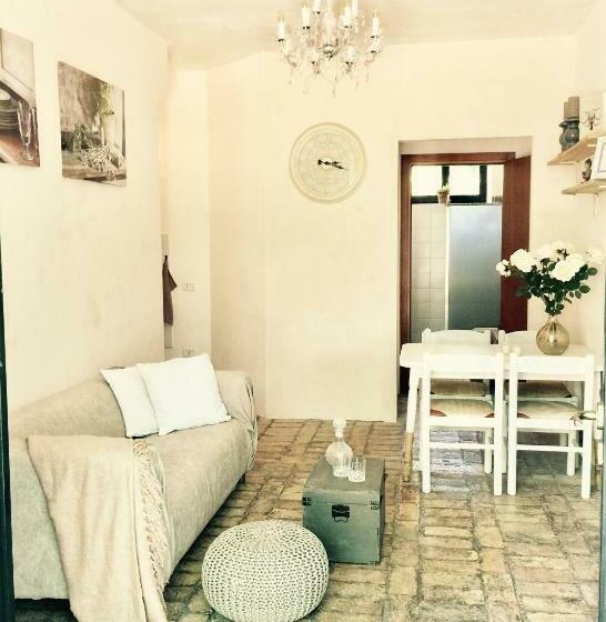 דירת חדר, Casa Del Fonte