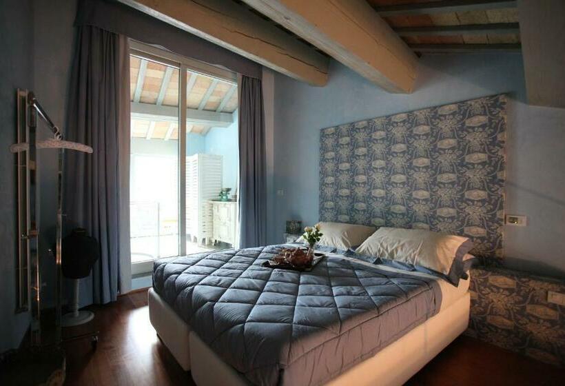 バルコニー付きデラックスルーム, Palazzo Santinelli