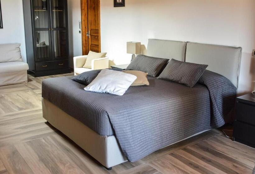 غرفة قياسية رباعية, Palazzo Candida B&b