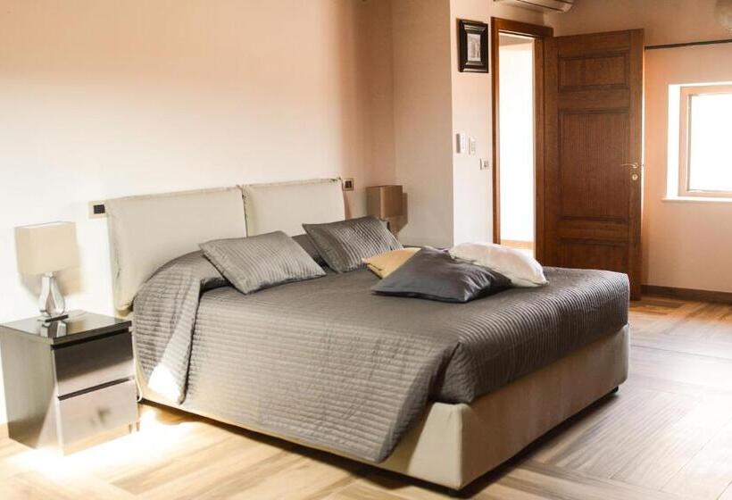 غرفة قياسية رباعية, Palazzo Candida B&b