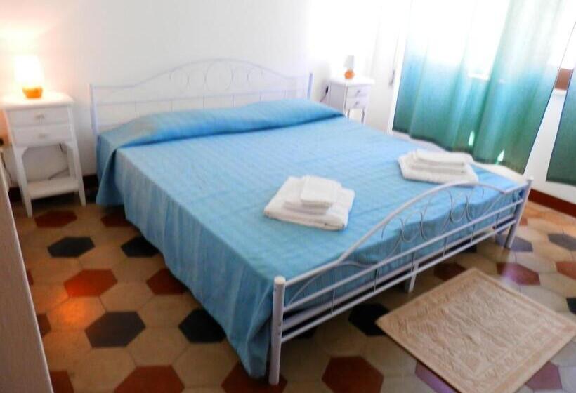 Standard room with outdoor bath, S Apprigu B&b